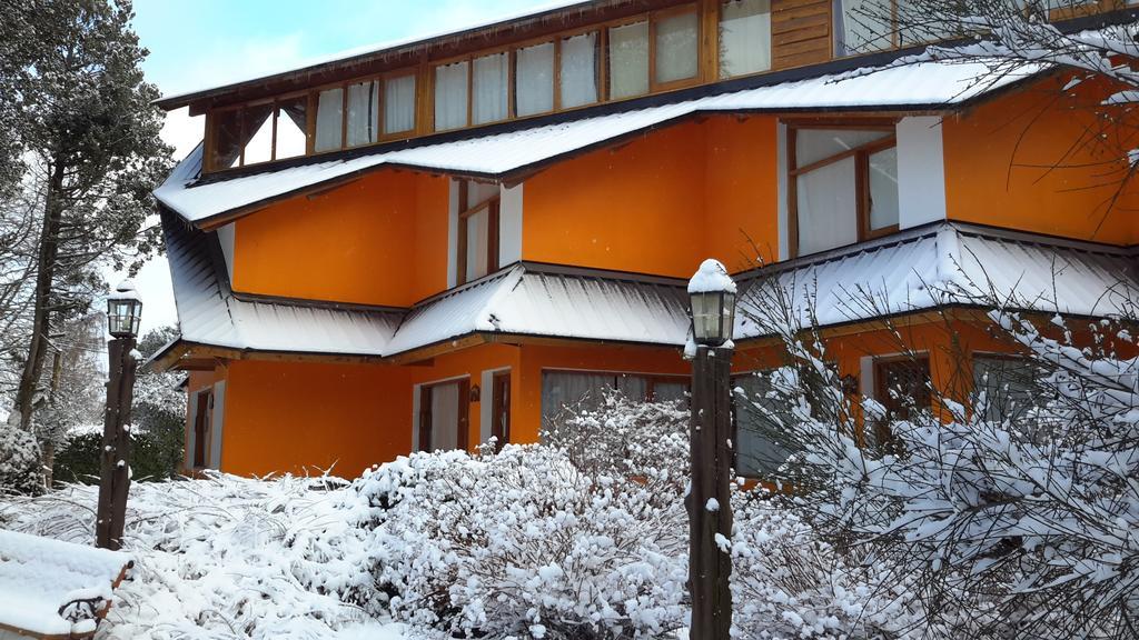 Apart De La Plaza Villa La Angostura Exterior photo