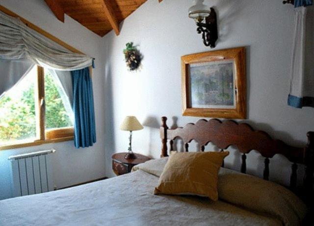 Apart De La Plaza Villa La Angostura Room photo