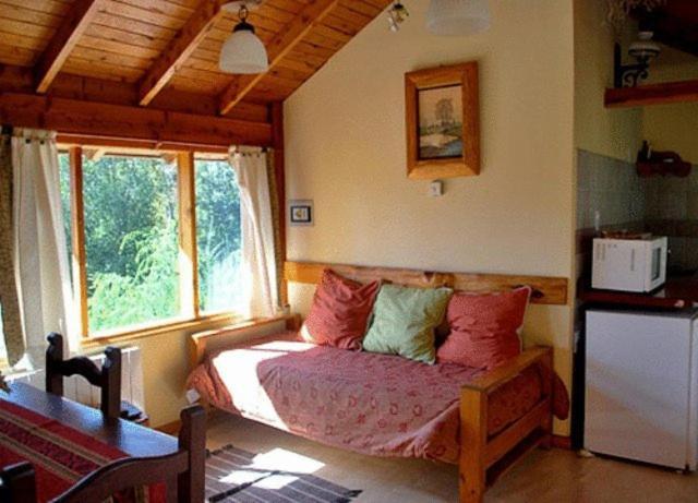 Apart De La Plaza Villa La Angostura Room photo
